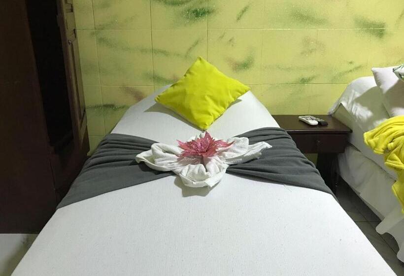 غرفة إقتصادية ثلاثية, Ladeira De Olinda