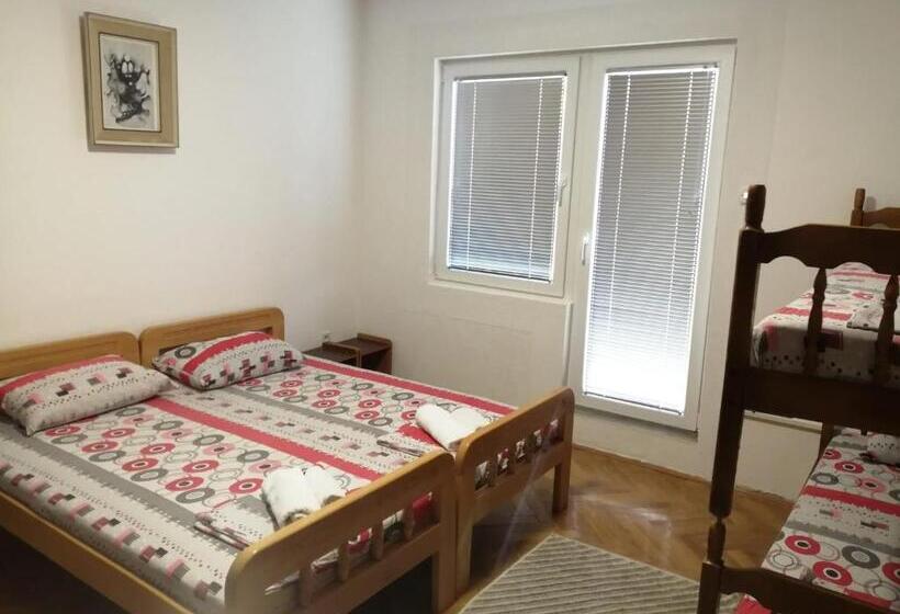 اتاق استاندارد چهار تخته, Vila Visni