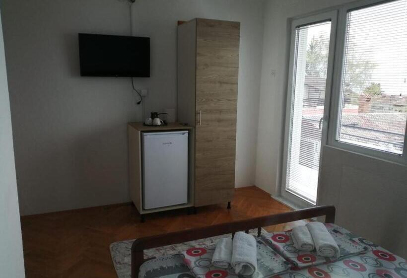 اتاق استاندارد با تراس, Vila Visni