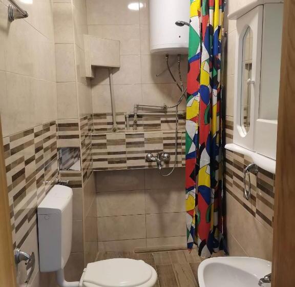 استودیوی استاندارد, Vila Visni