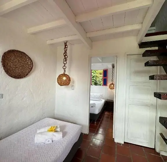 Standard Kolmen Hengen Huone, El Percal Hacienda