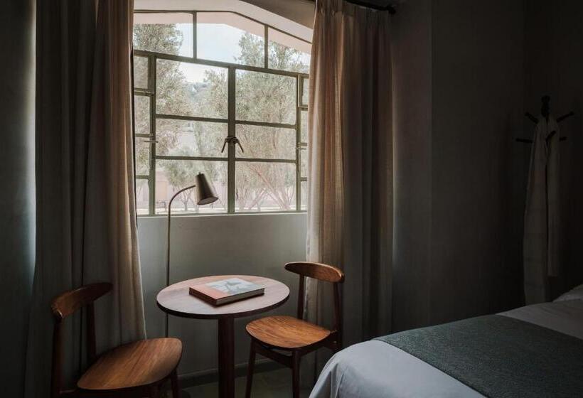 Номер Стандарт, Hércules