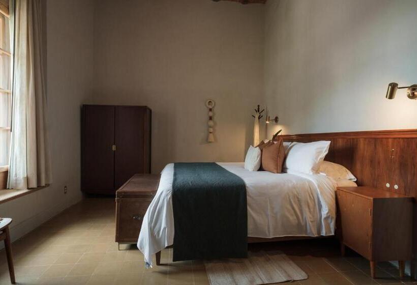 Номер Стандарт, Hércules