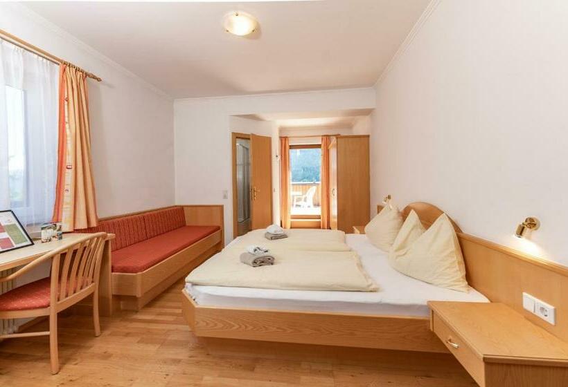 バルコニー付きスタンダードルーム, Landhaus Metzgerstubn