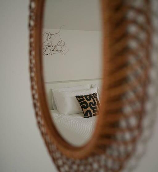 带大床的豪华间, Parisina Design Rooms