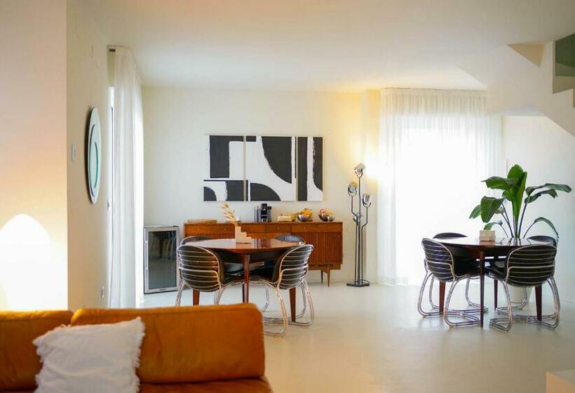 带大床的豪华间, Parisina Design Rooms