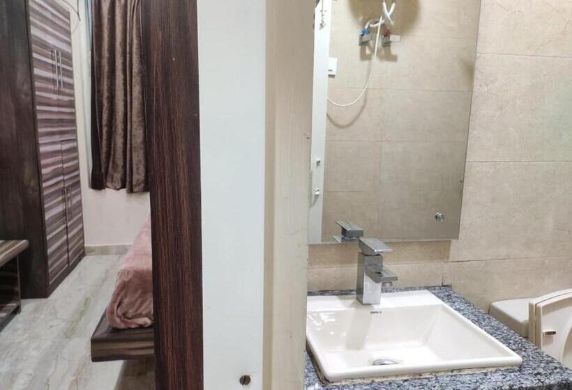 اتاق استاندارد, Rana S House Mcleodganj