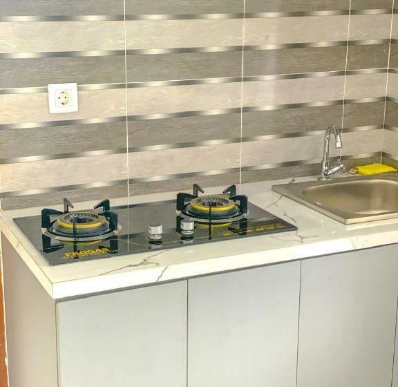 Studio Deluxe, Algara Puncak