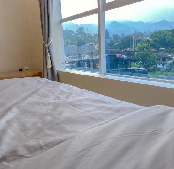 Standard Studio mit Ausblick, Algara Puncak