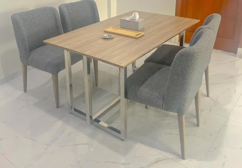 ２ベッドルームアパートメント, Algara Puncak