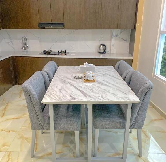 1 Schlafzimmer Apartment mit Blick, Algara Puncak