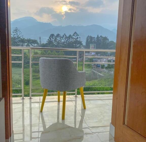 Standard-Studio mit Balkon, Algara Puncak