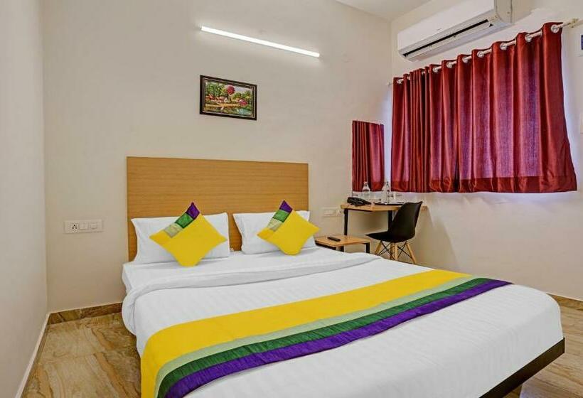 Номер Стандарт, Itsy Hotels Flowers Park
