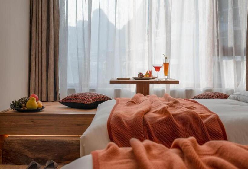 اتاق سوپریور, Lisa Boutique