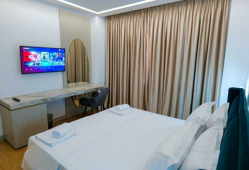 Номер Стандарт, Chimaera