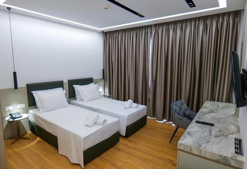 Номер Стандарт, Chimaera