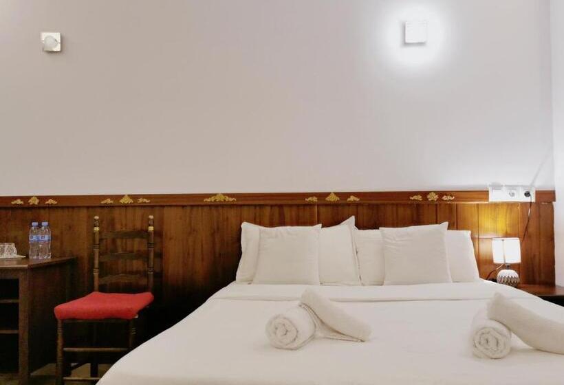 اتاق استاندارد, Barcelona Coronahostal