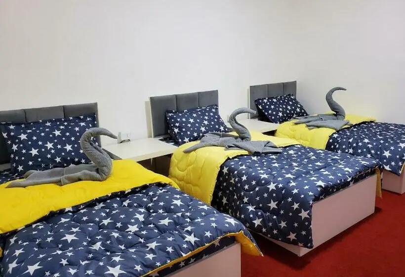 اتاق لوکس سه تخته, Petra Casablanca