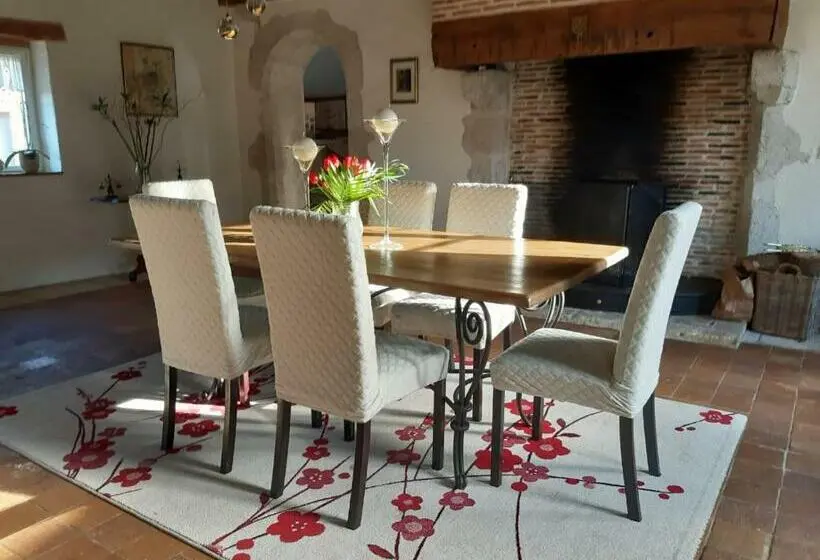 ファミリールーム, Agréables Chambres D Hôtes Dans Maison Xviiie