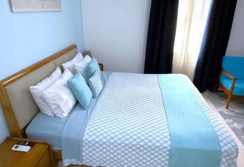 اتاق سوپریور با تخت بزرگ, Residence Le Point Choisy