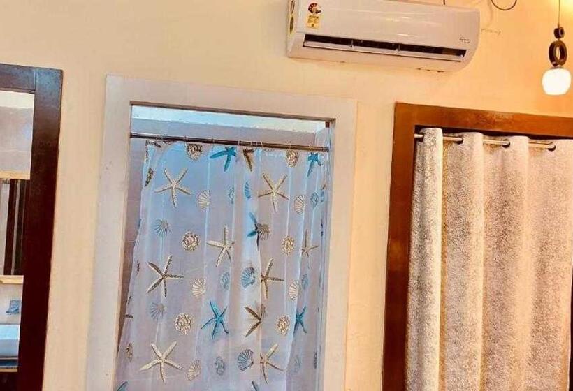 חדר סטנדרט, Oyo 83505 The Miraj Hr Ten