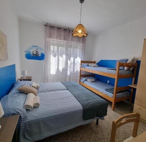 اتاق استاندارد چهار تخته, Villa Lisa La Quiete E Il Profumo Del Mare