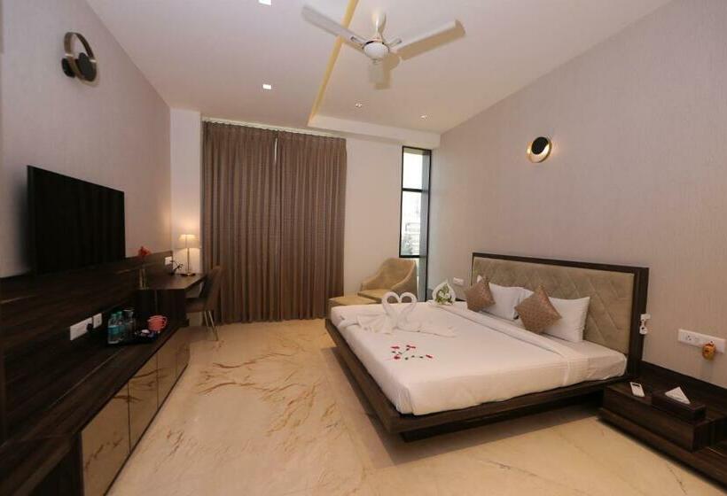 带大床的标准间, Vrr Astoria Hotel & Convention Center