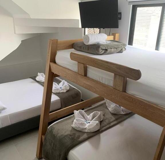 패밀리 룸, Blue Guatape