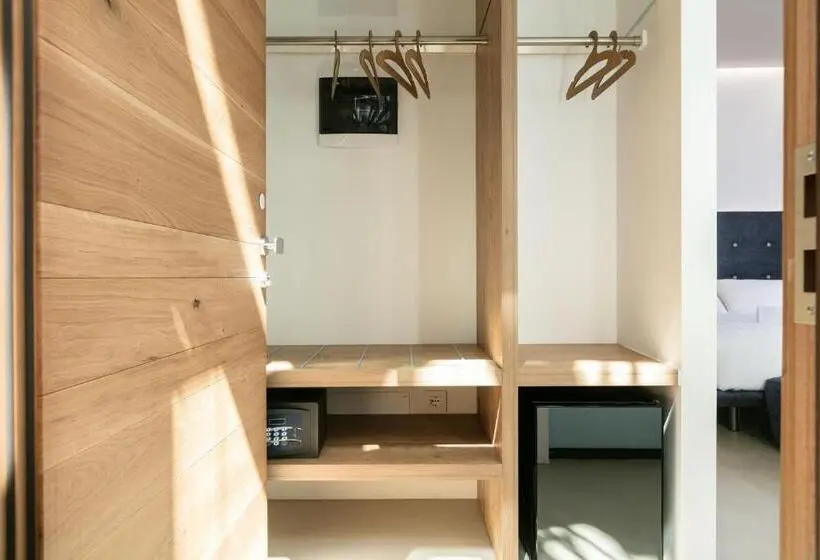 キングサイズベッドのスタンダードルーム, Domus Cavour Rooms&suites