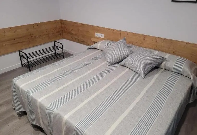 スタンダードルーム, Malva Hostel