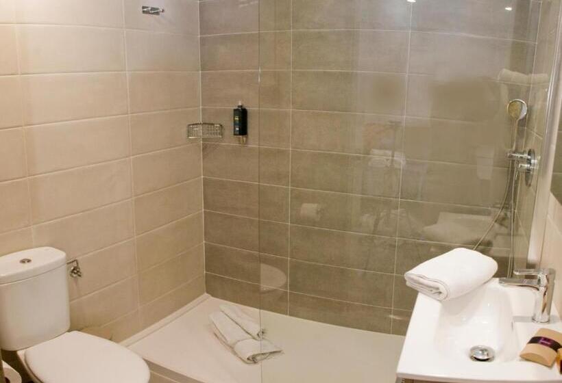 4인용 스탠다드 룸, Malva Hostel