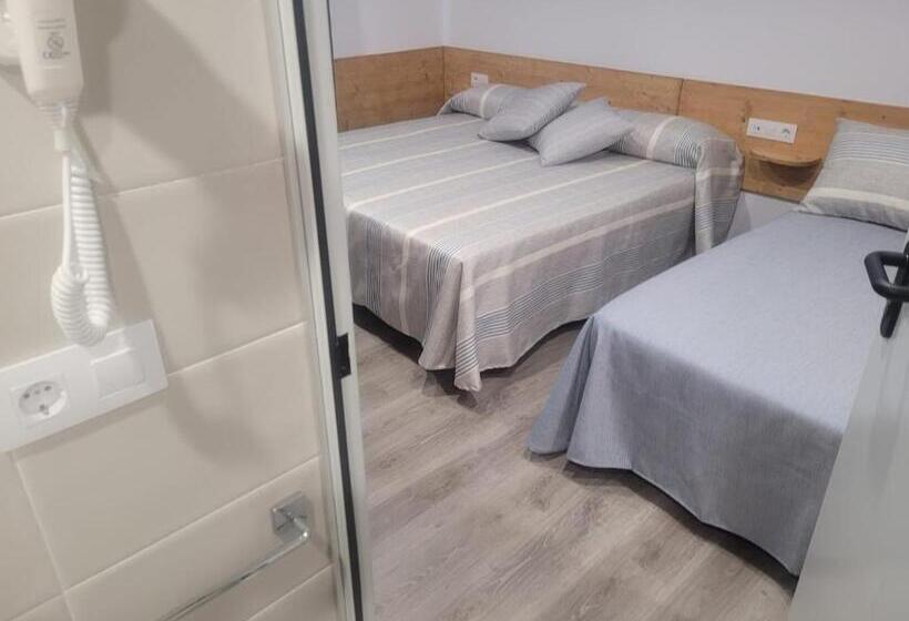 4인용 스탠다드 룸, Malva Hostel