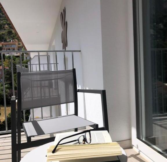 חדר סטנדרט לארבעה, Malva Hostel