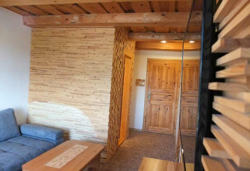 חדר משפחתי, Ranč Podlesok