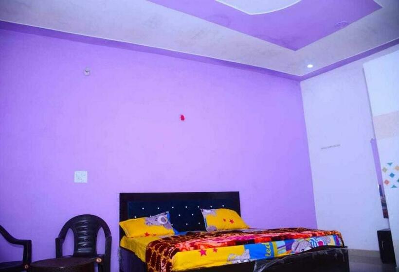 Трехместный Номер Классика, Oyo 90258 Chess