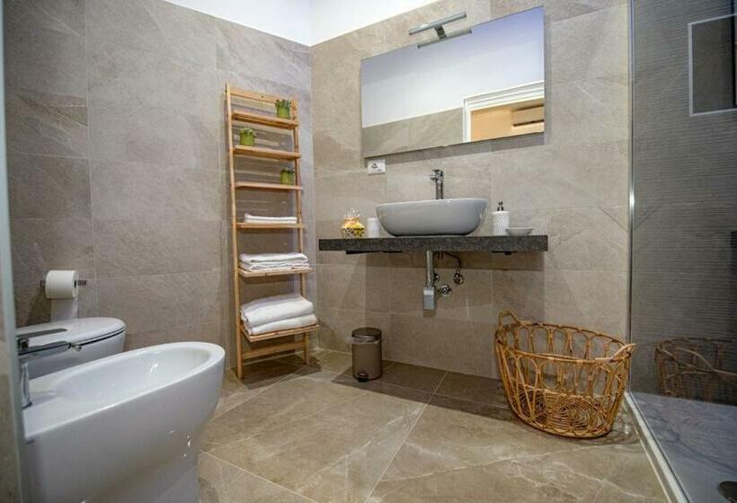 带大床的豪华间, Villa Barone