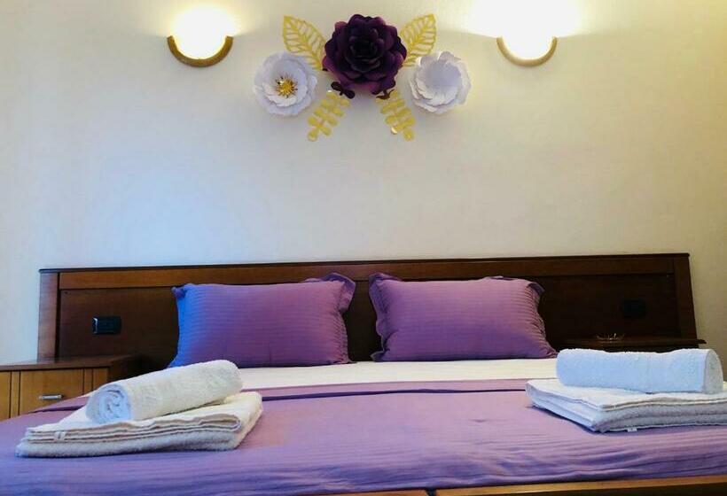 Апартаменты 1 Спальня с Балконом, Relax Apartment &