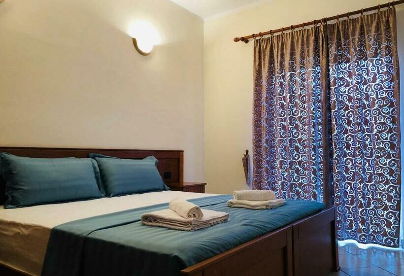 Апартаменты 1 Спальня с Балконом, Relax Apartment &