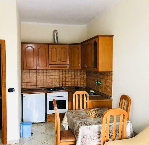 Апартаменты 1 Спальня с Балконом, Relax Apartment &