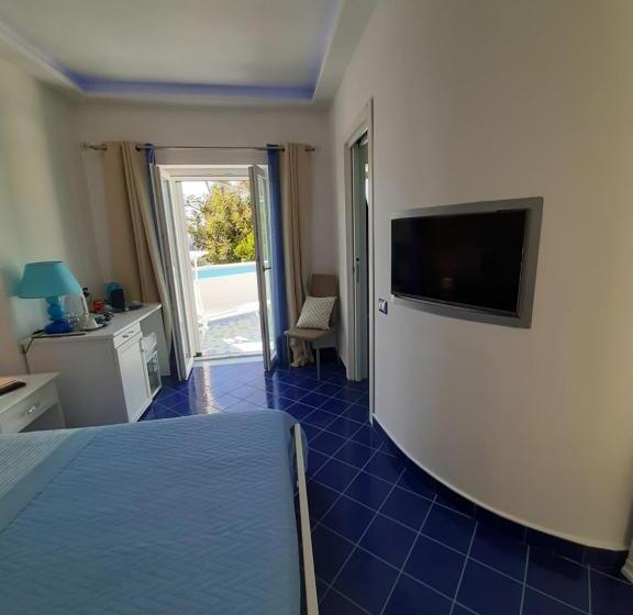 Tengerre Néző Deluxe Szoba, Santa Margherita Suite Chiaiolella