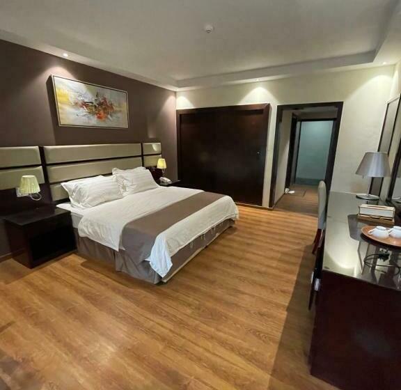 غرفة قياسية سرير كينج, Green View