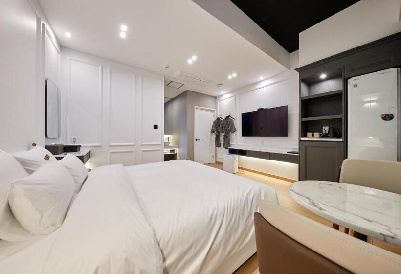 豪华房间, Hiveinn