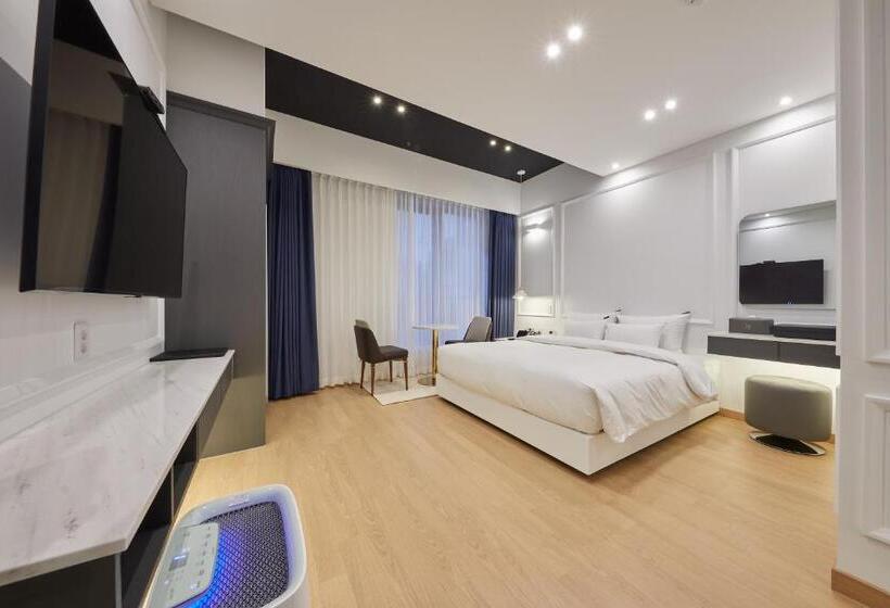 豪华房间, Hiveinn