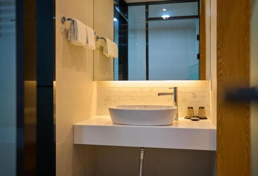 小型套房, Hiveinn