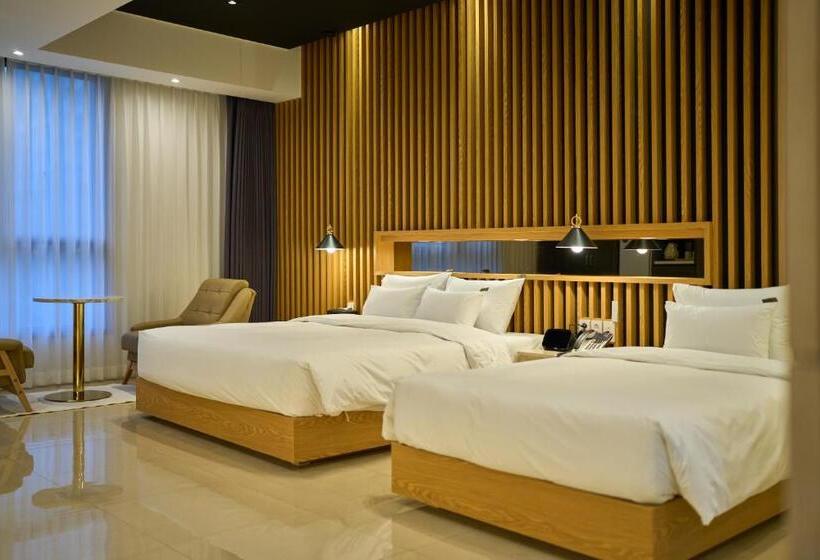 小型套房, Hiveinn