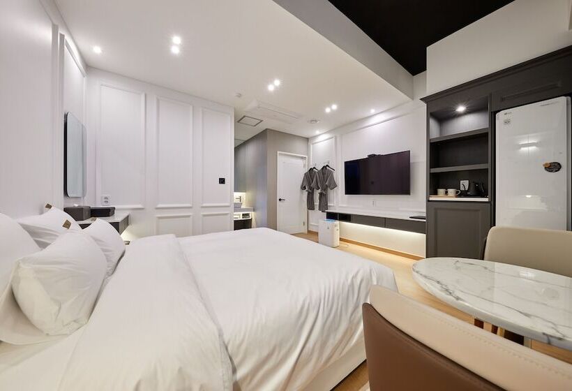 豪华房间, Hiveinn