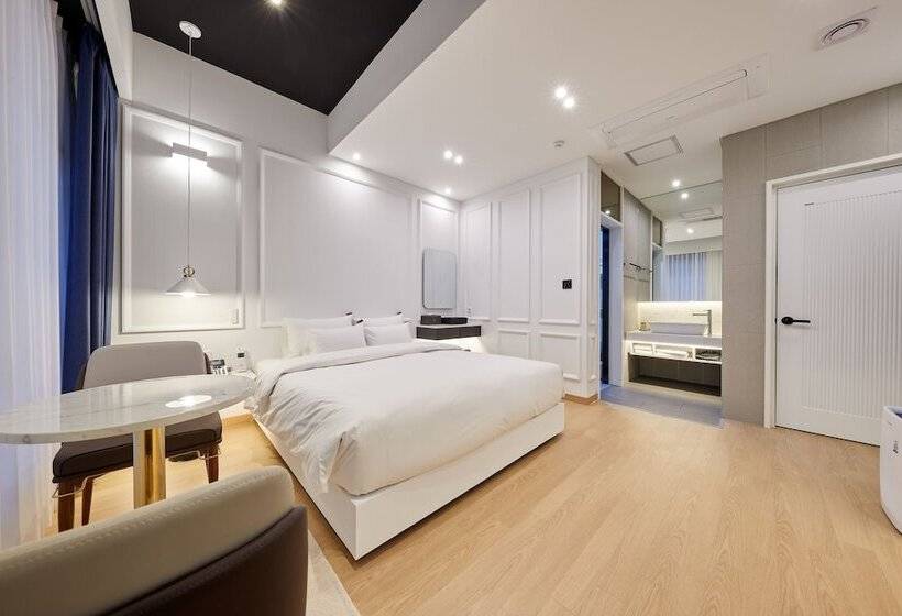 豪华房间, Hiveinn