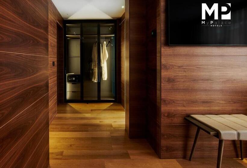 Номер Премиум, Mypalace León
