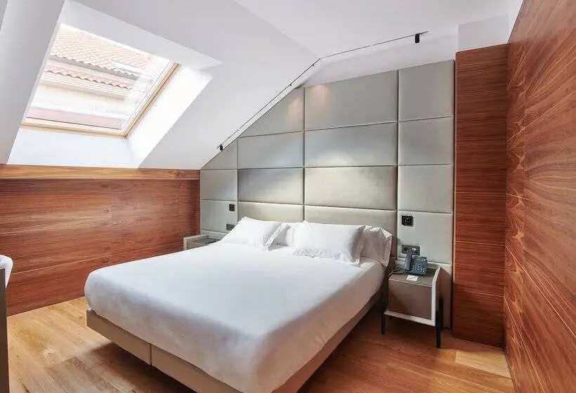 Habitació Superior, Mypalace León