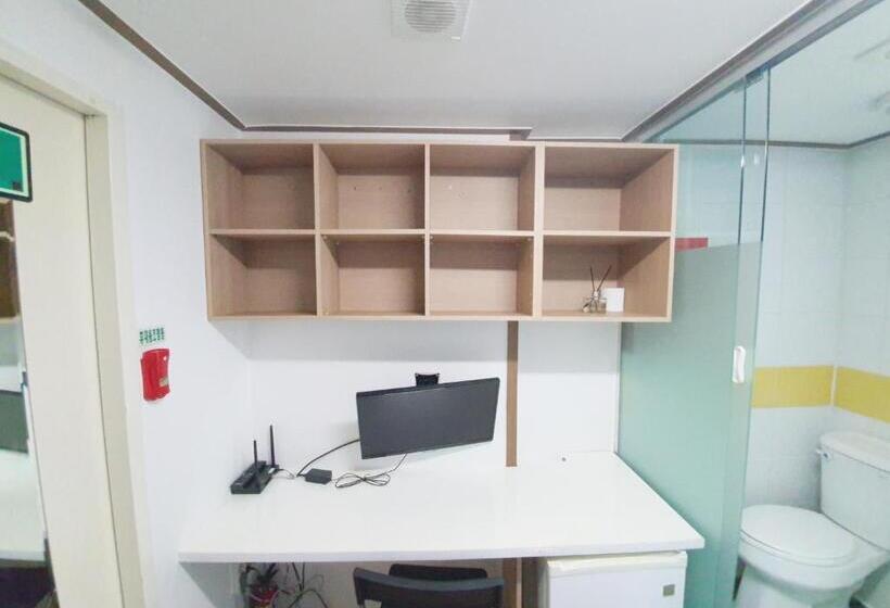 スタンダードシングルルーム, Irich House